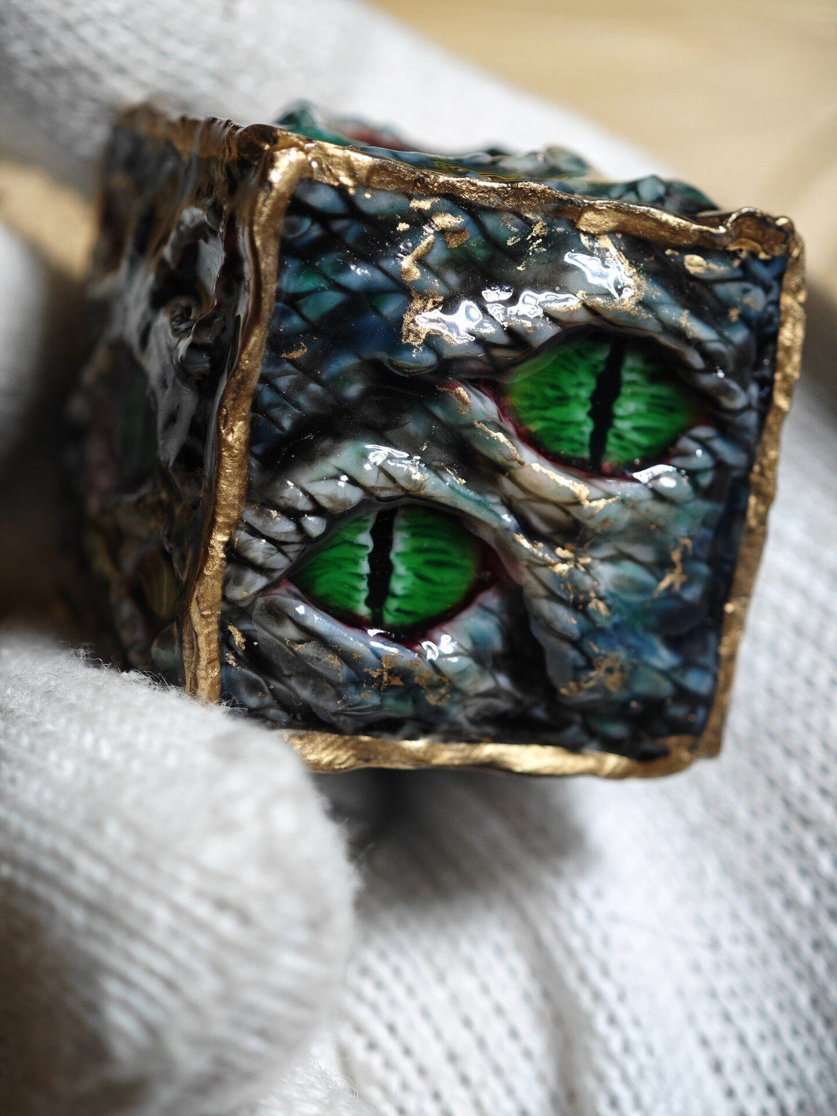 Handmade 30mm Serpent Eye D6 Dice - Gilded Scaled Monster Resin Die - Crux Jewelry product image 2