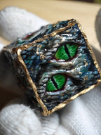 Handmade 30mm Serpent Eye D6 Dice - Gilded Scaled Monster Resin Die - Crux Jewelry product image 4