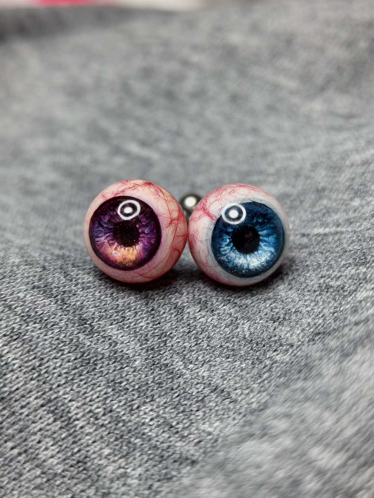 (Bloody Veined Version) Realistic Lifelike Eyeballs | Ear/Tongue/Lip Studs - tongue piercing jewelry 1