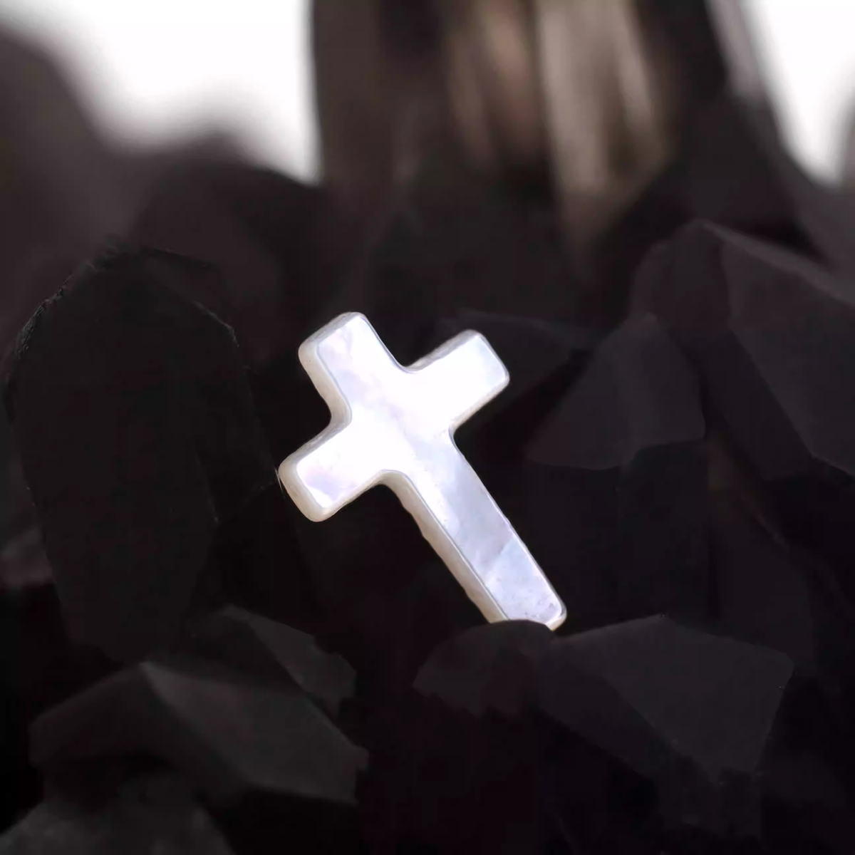 Hallowmas - Moonlight Gothic Cross Labret/Ear Stud - Moonlight Gothic Cross Labret