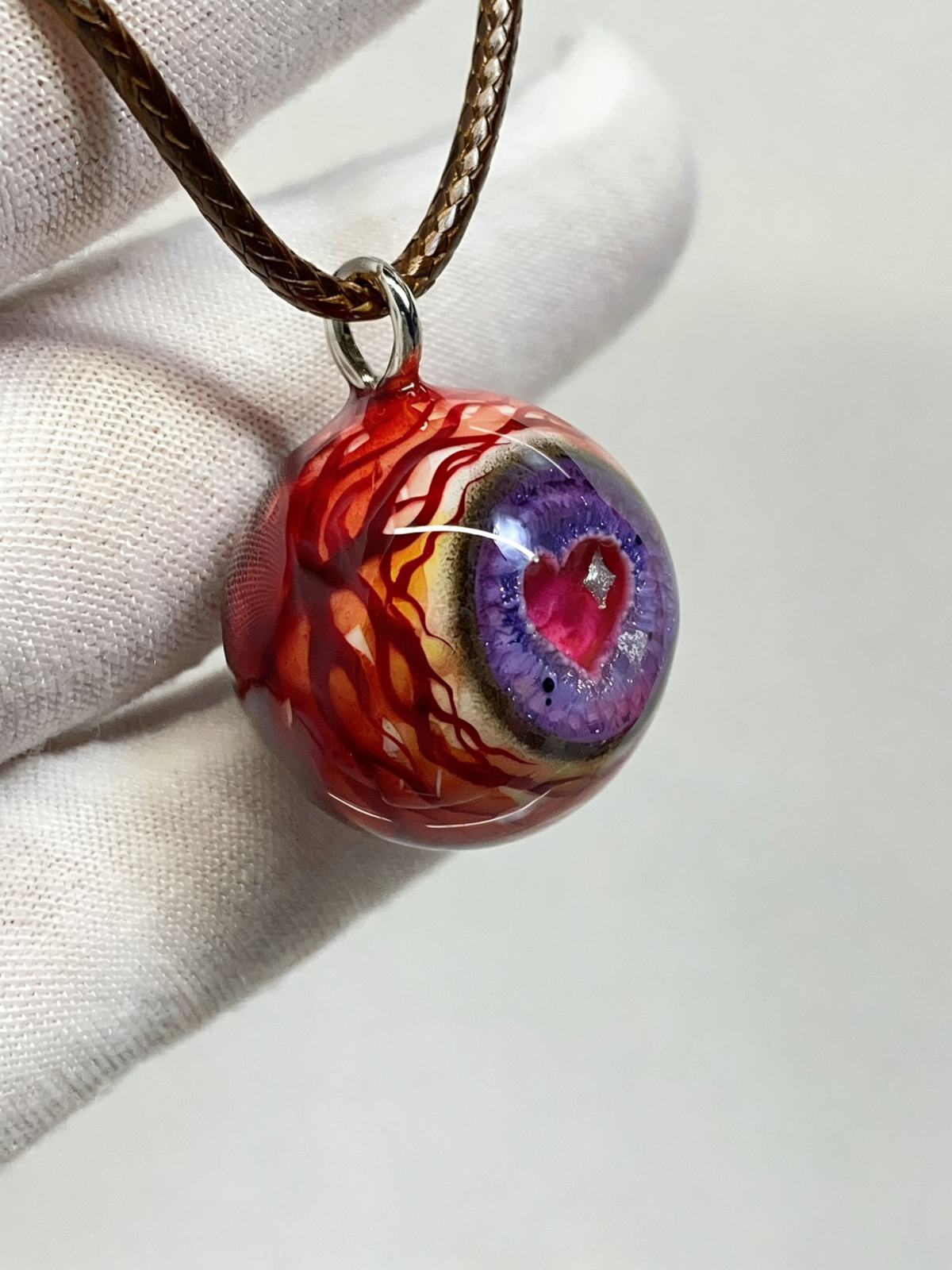 Amethyst Love Heart Eyeball Pendant | Creepy Cute Gothic Handmade Jewelry（1PCS） - Crux Jewelry product image 2