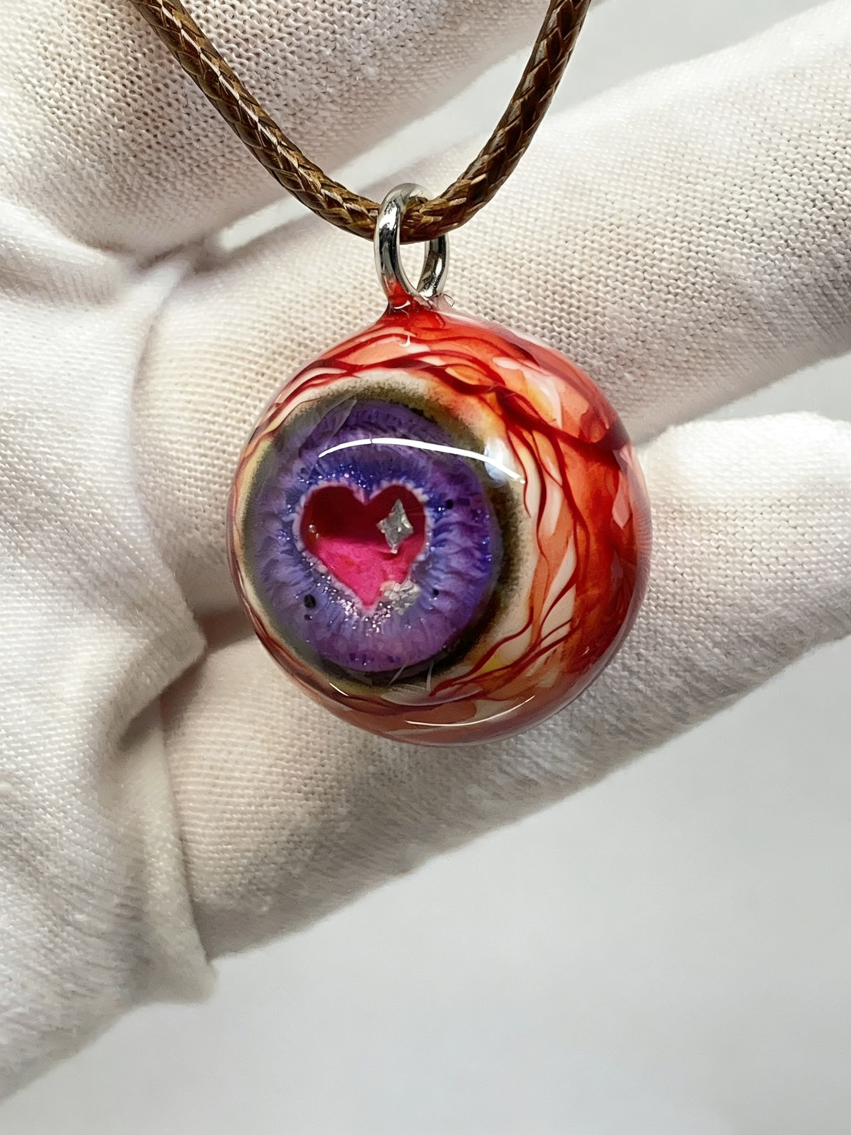 Amethyst Love Heart Eyeball Pendant | Creepy Cute Gothic Handmade Jewelry（1PCS） - Crux Jewelry product image 3