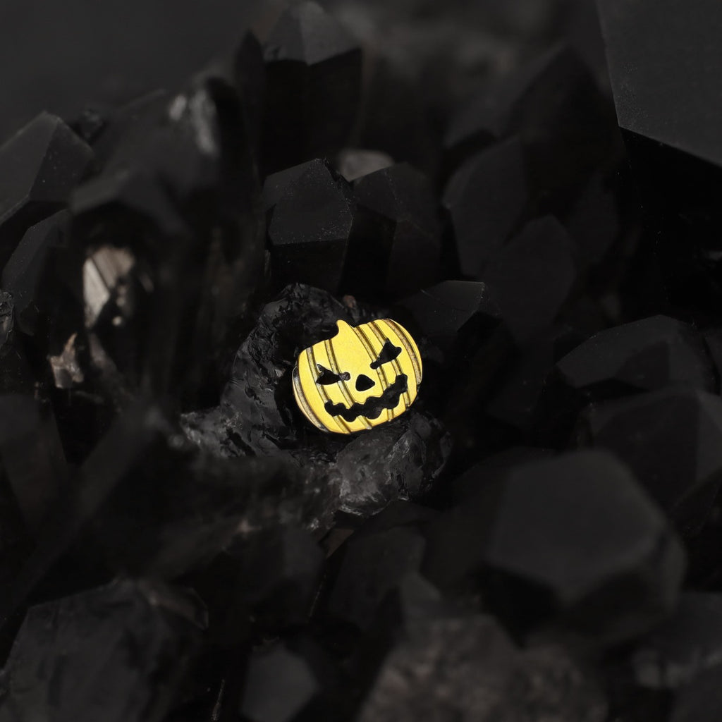Hallowmas - Engraved Pumpkin Head Titanium Ear Studs - Yellow