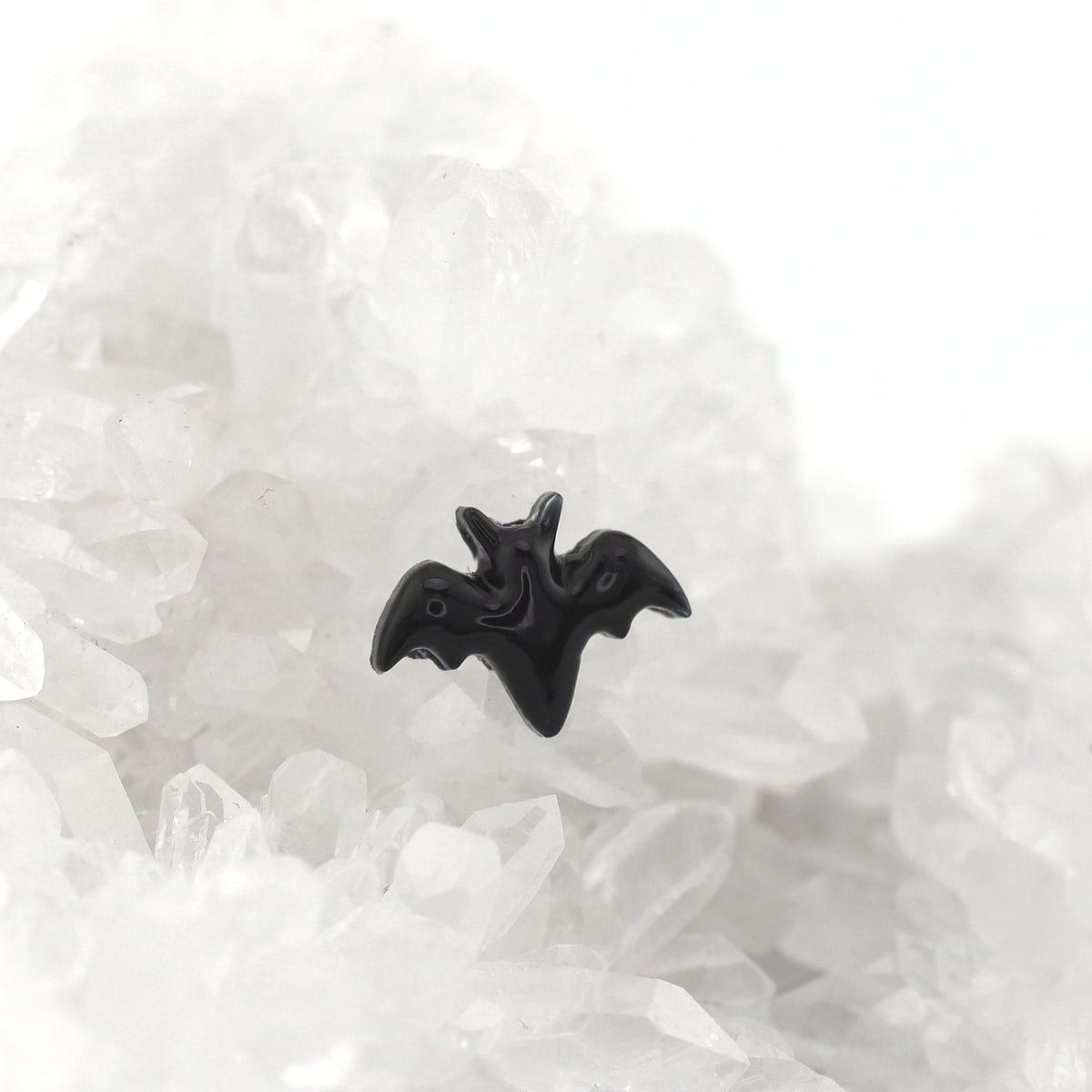 Hallowmas - Dark Gothic Bat Internally Threaded Stainless Steel Lip Ring - product image 5