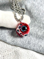 Cthulhu Eye - Bloody Double-Pupil Necklace - product image 4
