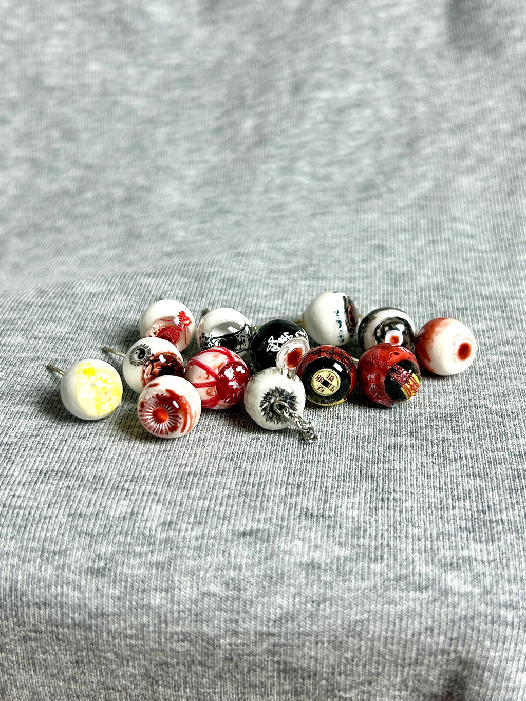 Cthulhu Eye - Mystic Glyph Series | Ear/Tongue/Lip Titanium Studs - product overview