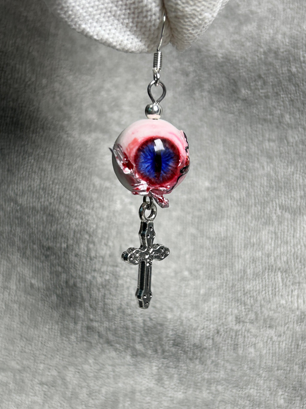Cthulhu Eye - Devourer’s Bite: Eat-Me Earrings - product image 2