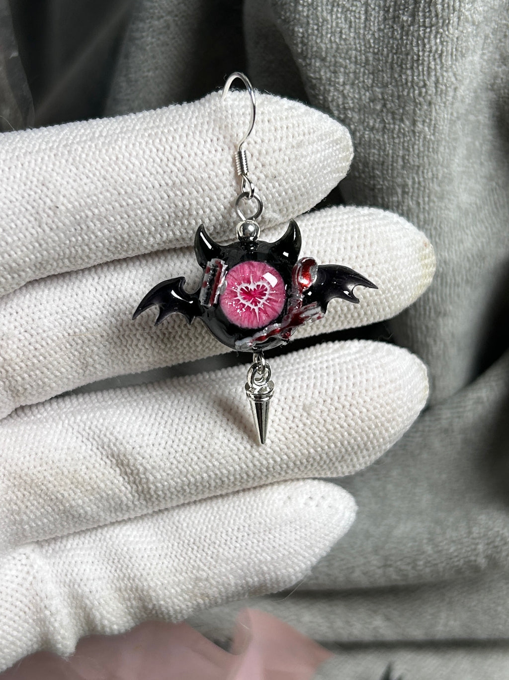 Cthulhu Eye - Dark Temptress: Succubus Earrings - product overview