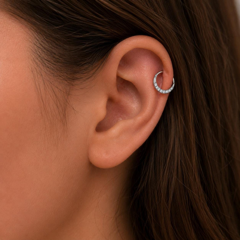 Titanium Pavé CZ Septum Clicker detail 3