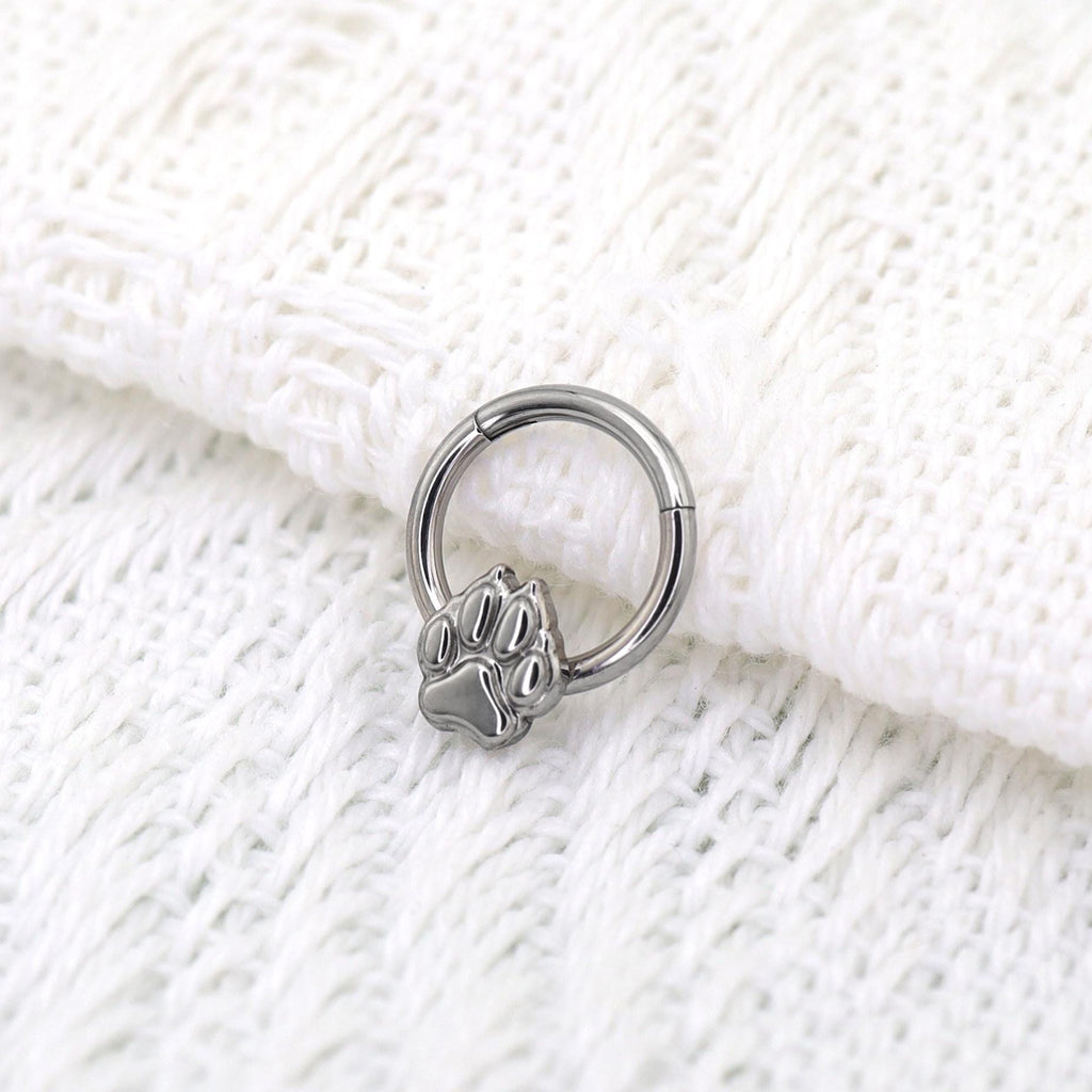 Titanium Paw Print Septum Clicker detail 5