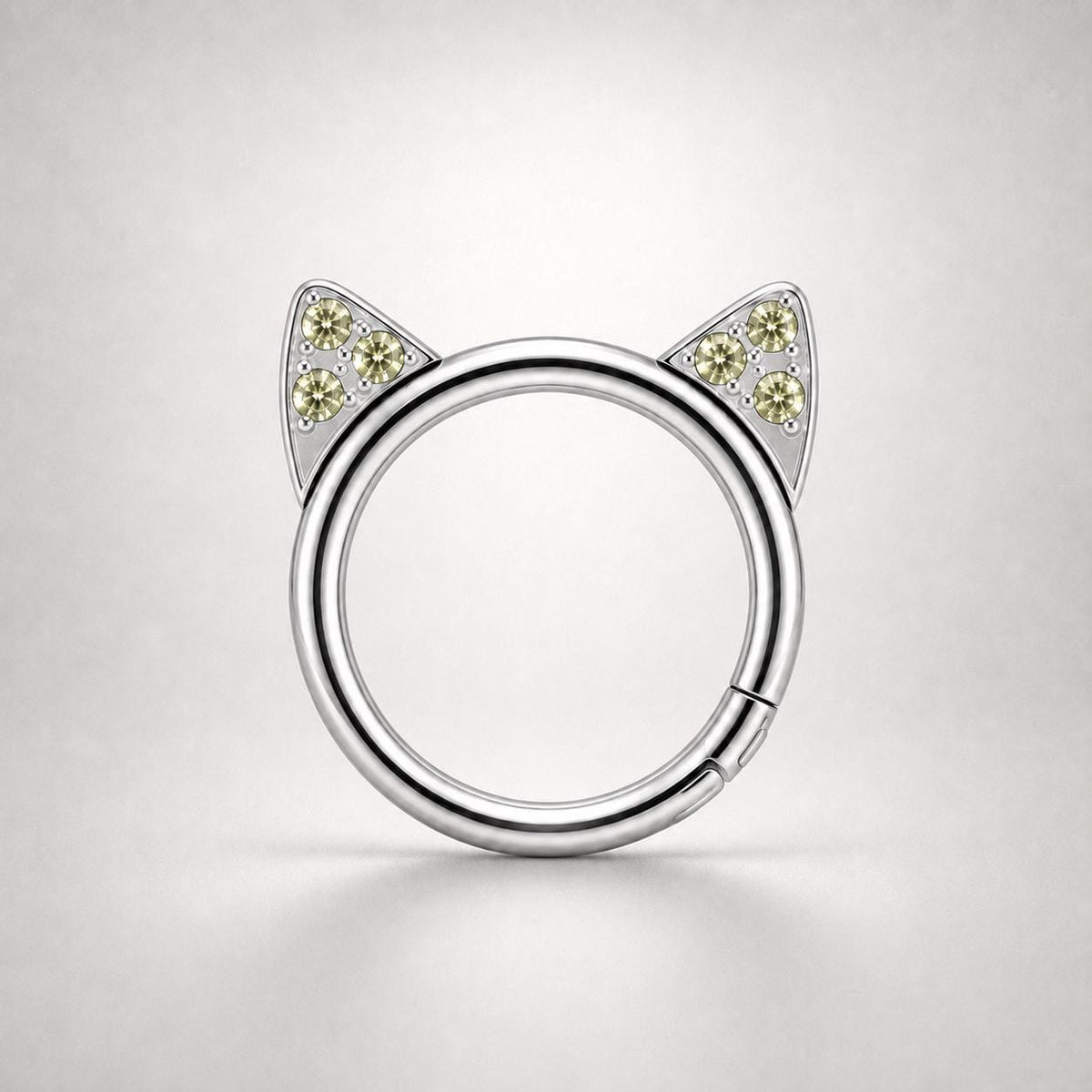 Titanium Crystal Cat Ear Septum Clicker detail 6