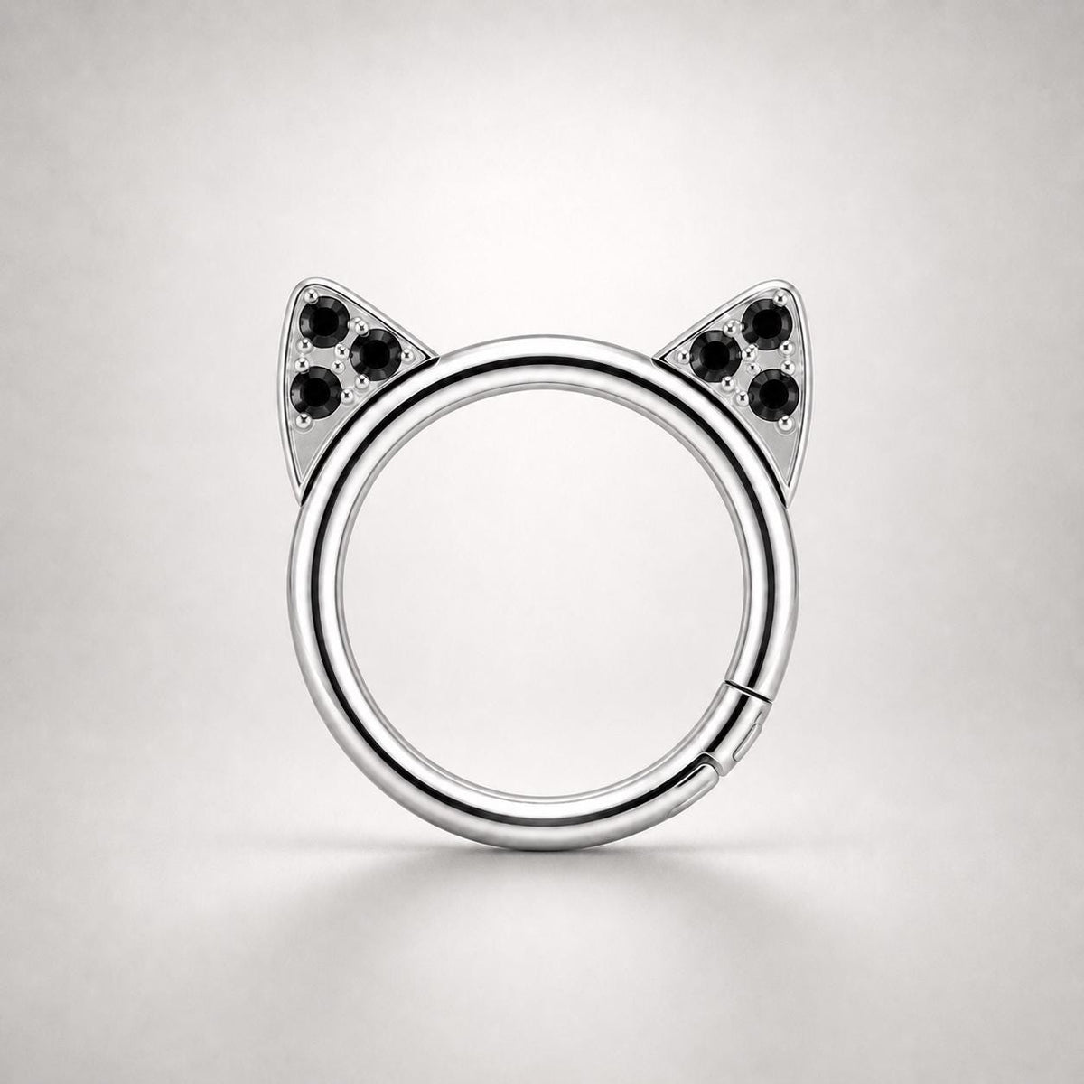 Titanium Crystal Cat Ear Septum Clicker detail 8