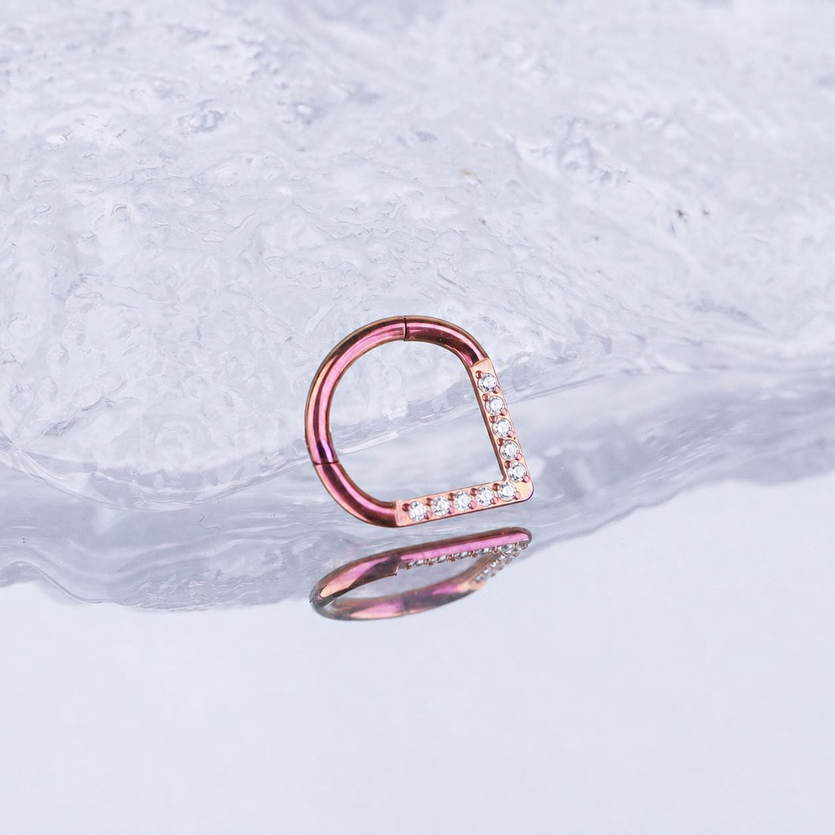Titanium CZ Teardrop Septum Clicker detail 5