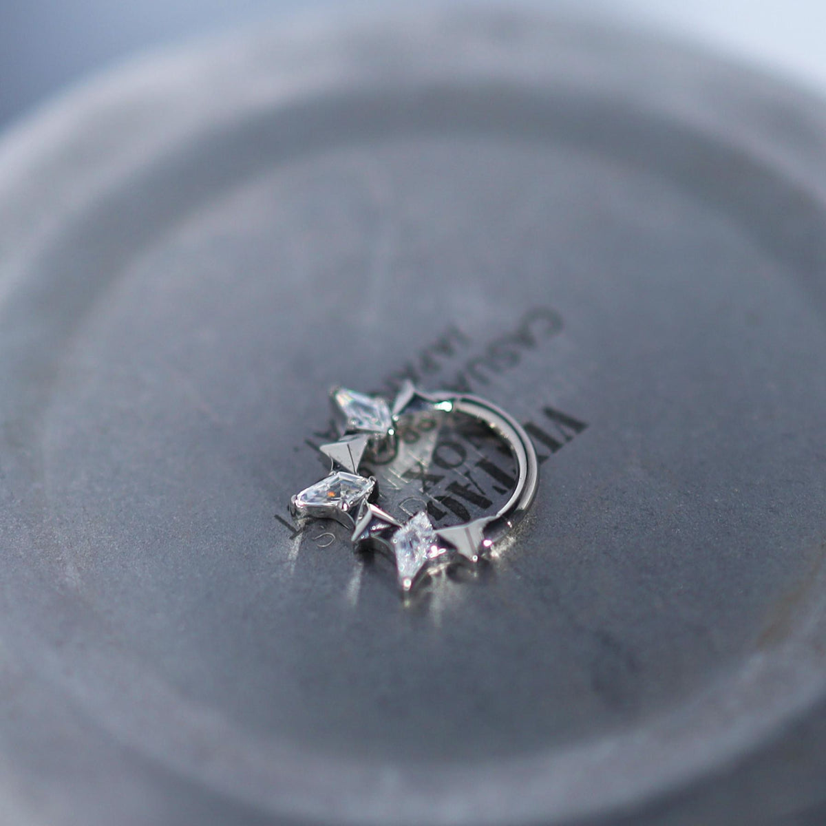 Titanium Star Septum Clicker detail 6