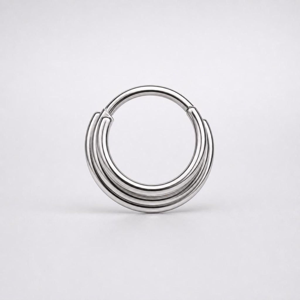 Titanium Triple Hoop Septum Clicker detail 10