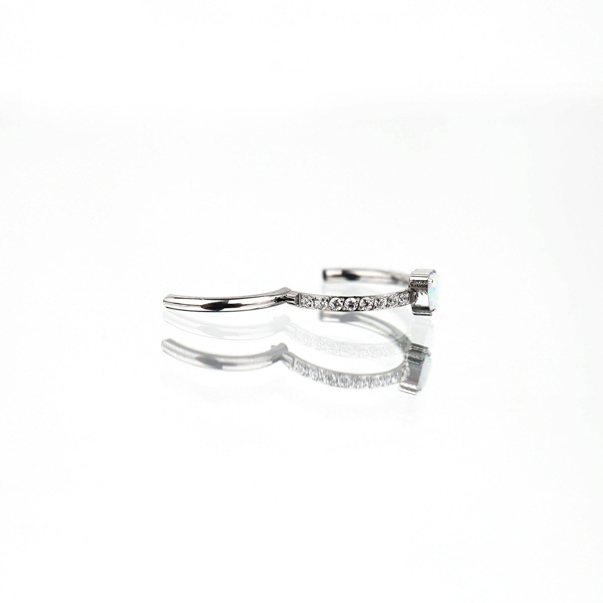 Titanium Opal Heart Septum Clicker detail 5