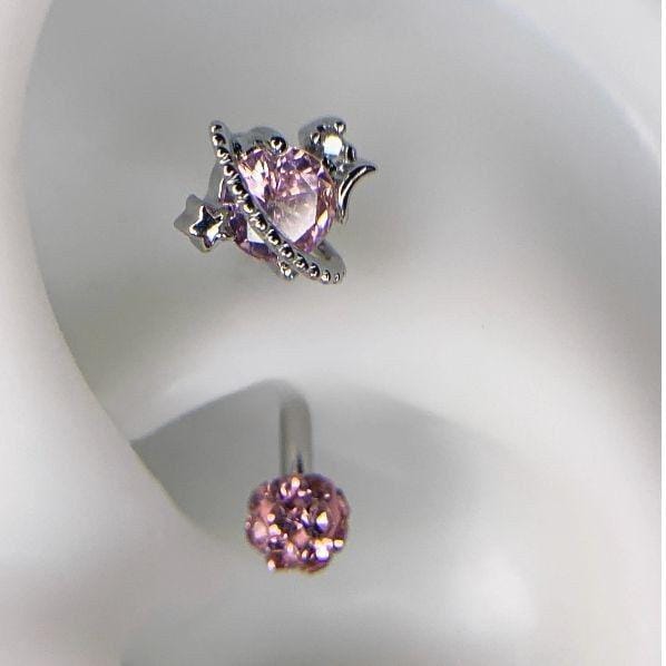 Saturn Heart Titanium Eyebrow Barbell detail 3