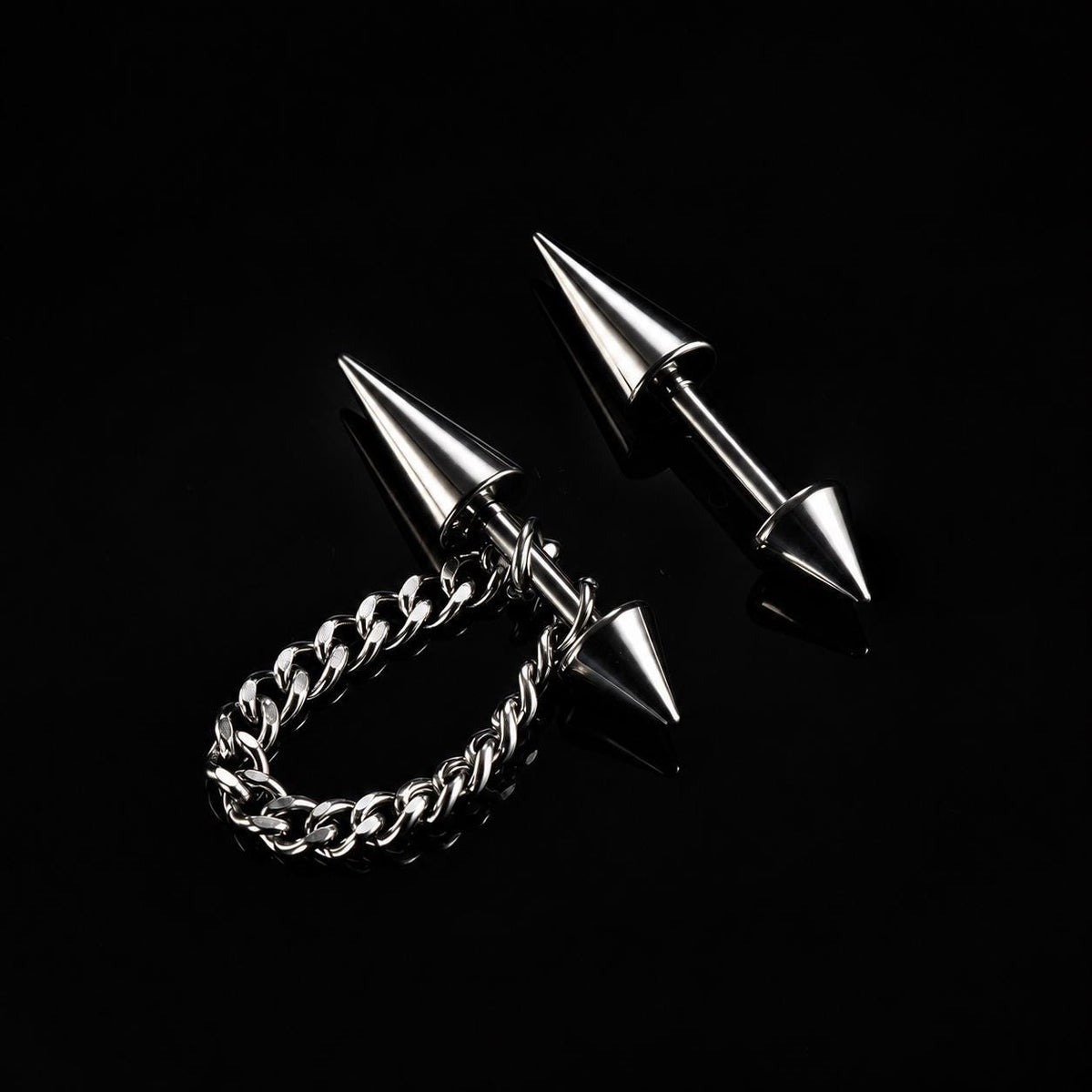 ETSY 4569315919 | IMAGE 4 | Double Spike & Chain Barbell