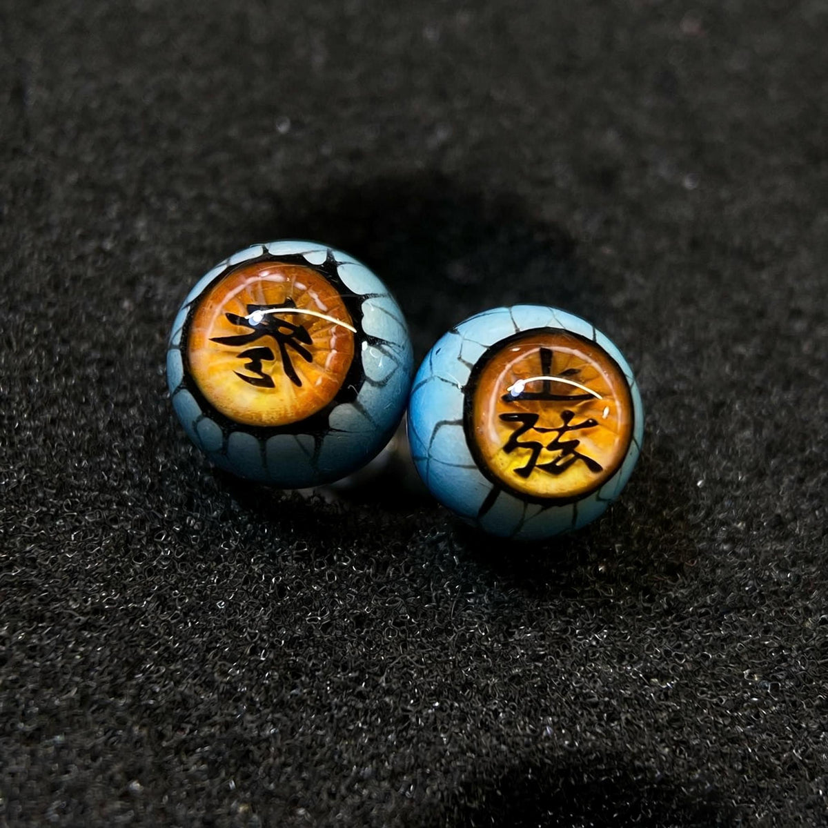 Cthulhu Eye - Upper Rank Three Akaza | Ear/Tongue Titanium Studs