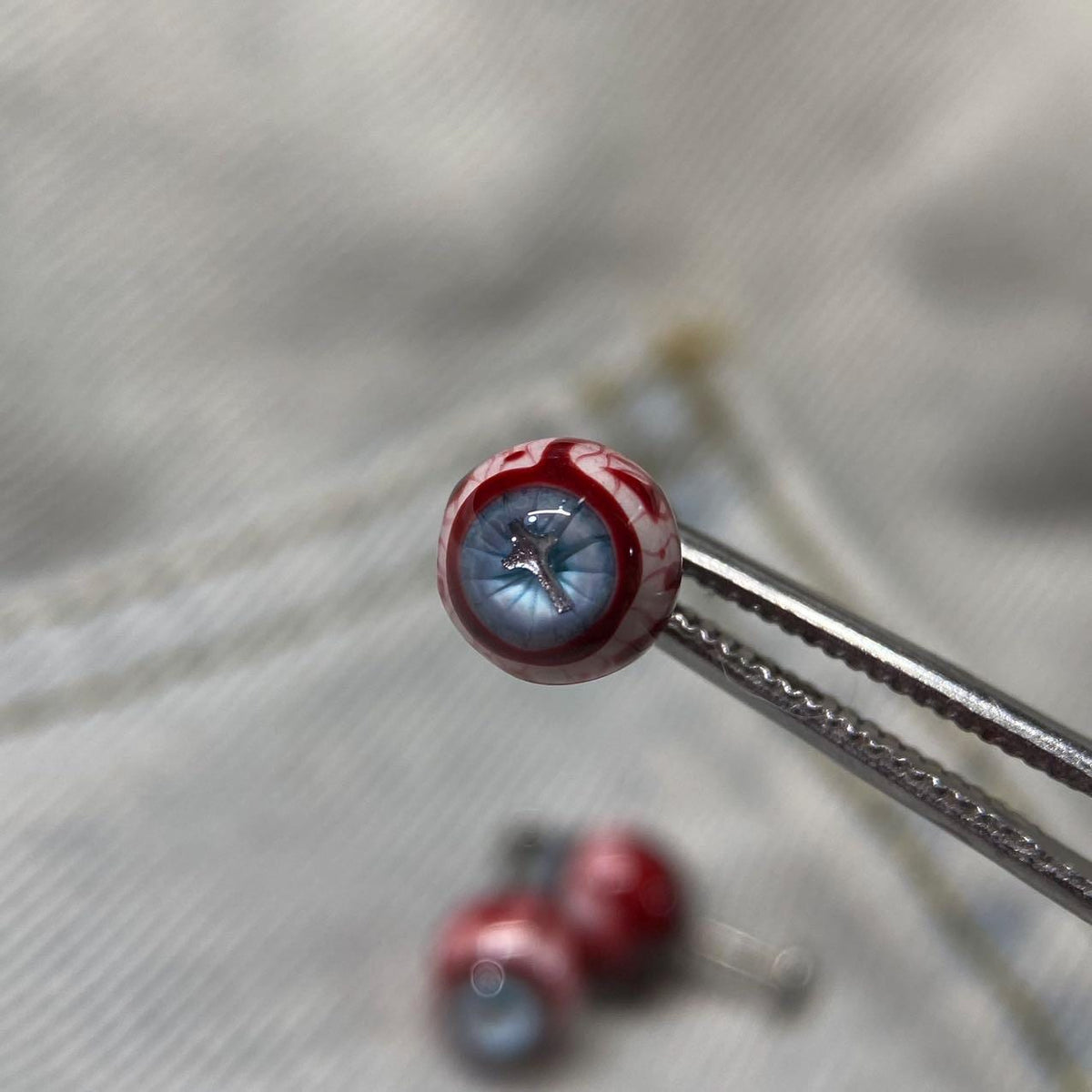 Cthulhu Eye - Blue Cross Gaze | Ear/Tongue/Lip Titanium Studs