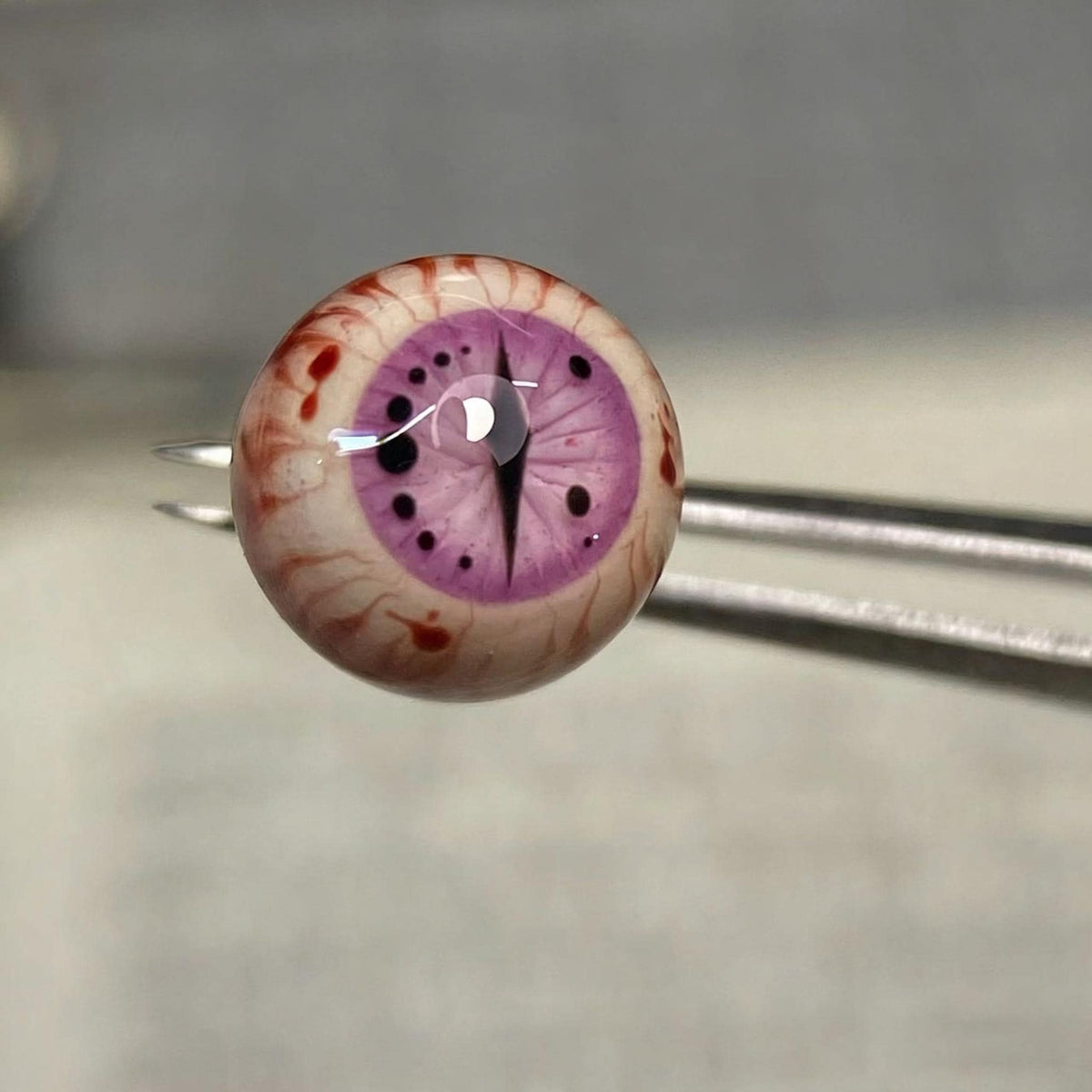Cthulhu Eye - Dragon Slit Iris | Ear/Tongue/Lip Titanium Studs
