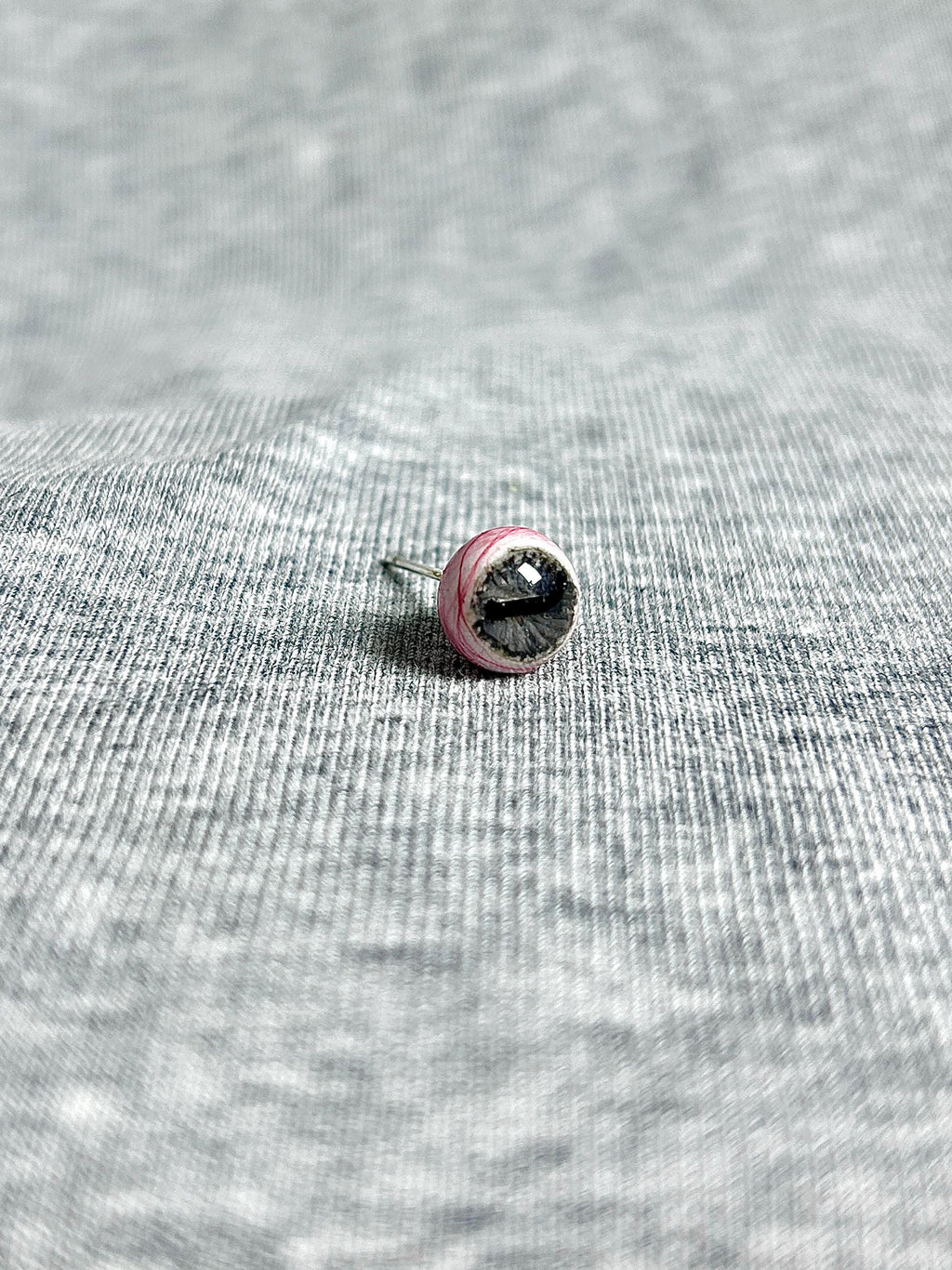 Cthulhu Eye - Lateral Slit Gaze | Ear/Tongue/Lip Titanium Studs