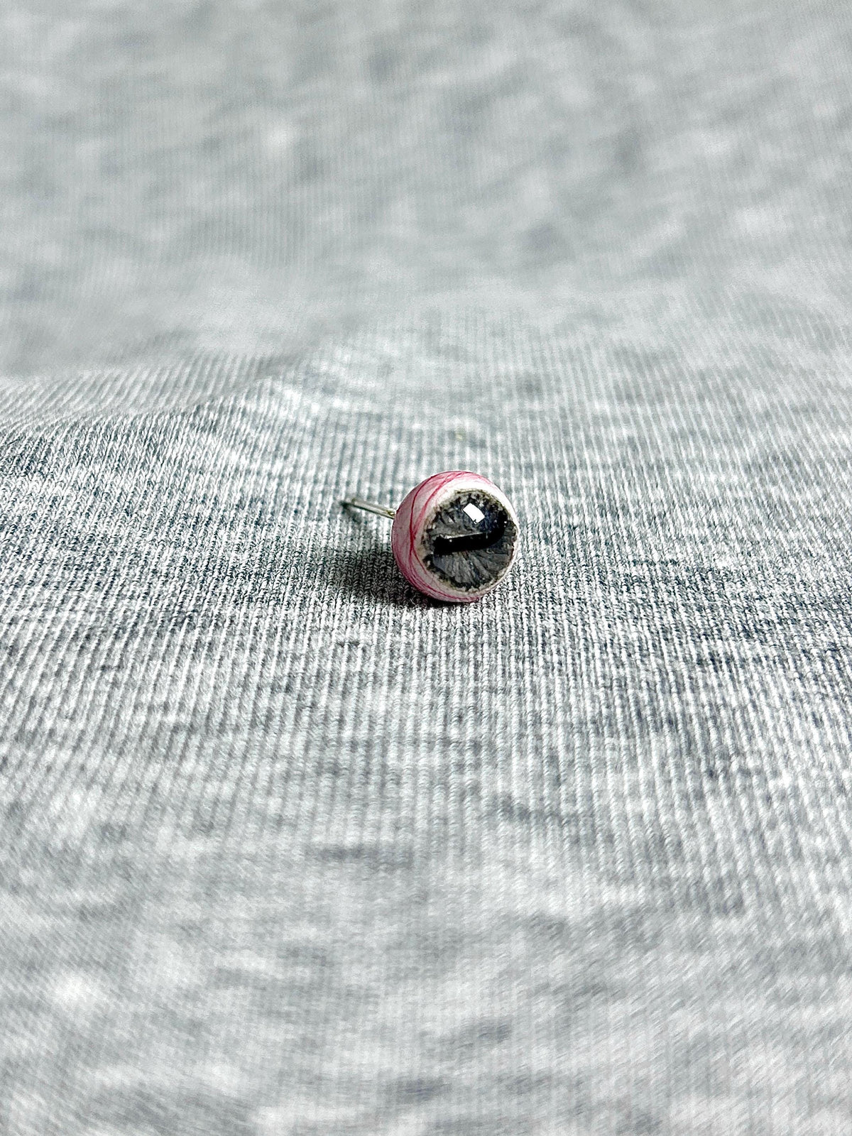 Cthulhu Eye - Lateral Slit Gaze | Ear/Tongue/Lip Titanium Studs