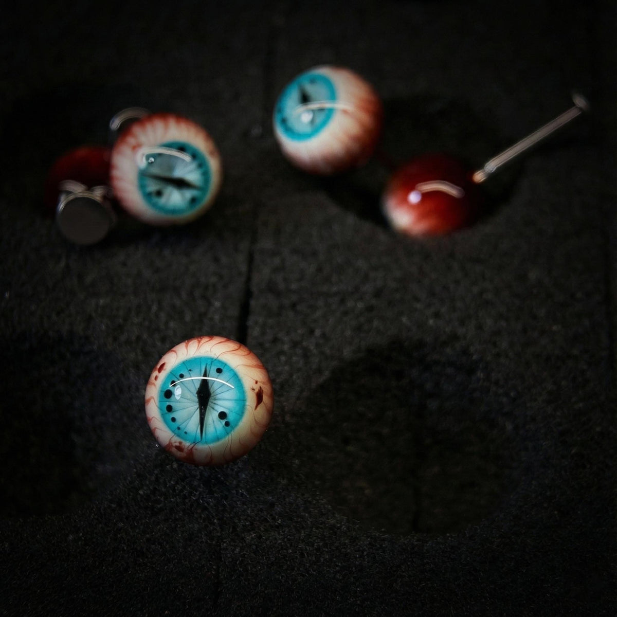 Cthulhu Eye - Fissure Iris | Ear/Tongue/Lip Titanium Studs