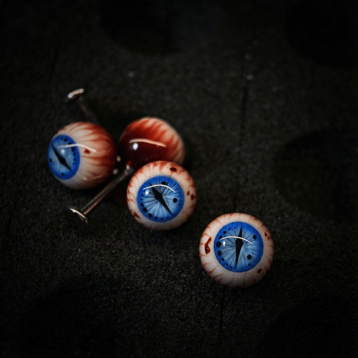 Cthulhu Eye - Fissure Iris | Ear/Tongue/Lip Titanium Studs