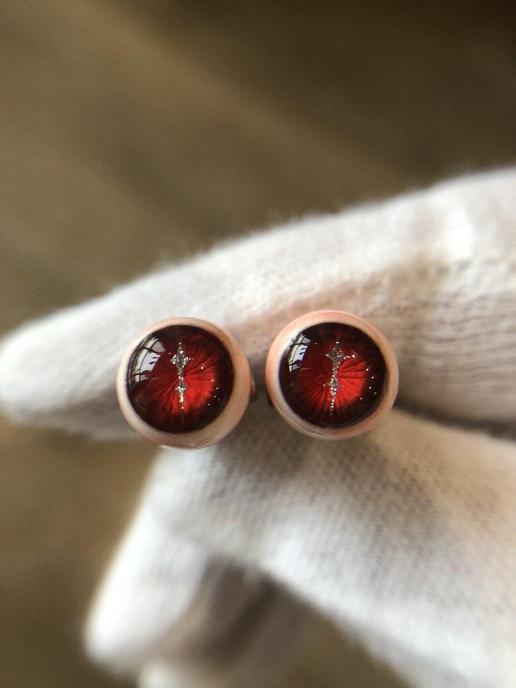 Cthulhu Eye - Crimson Eclipse | Ear/Tongue/Lip Titanium Studs