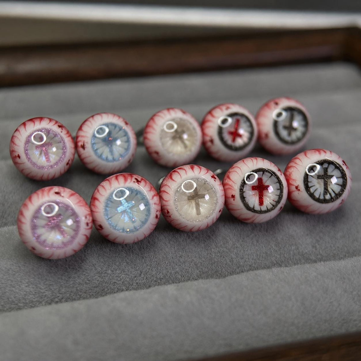 Cthulhu Eye - Sacred Cross | Ear/Tongue/Lip Titanium Studs