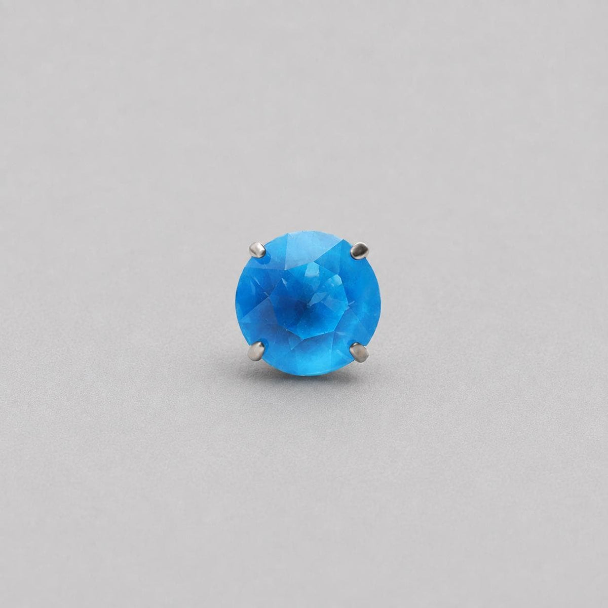 Round-Cut CZ Sky Blue F136 Titanium piercing top