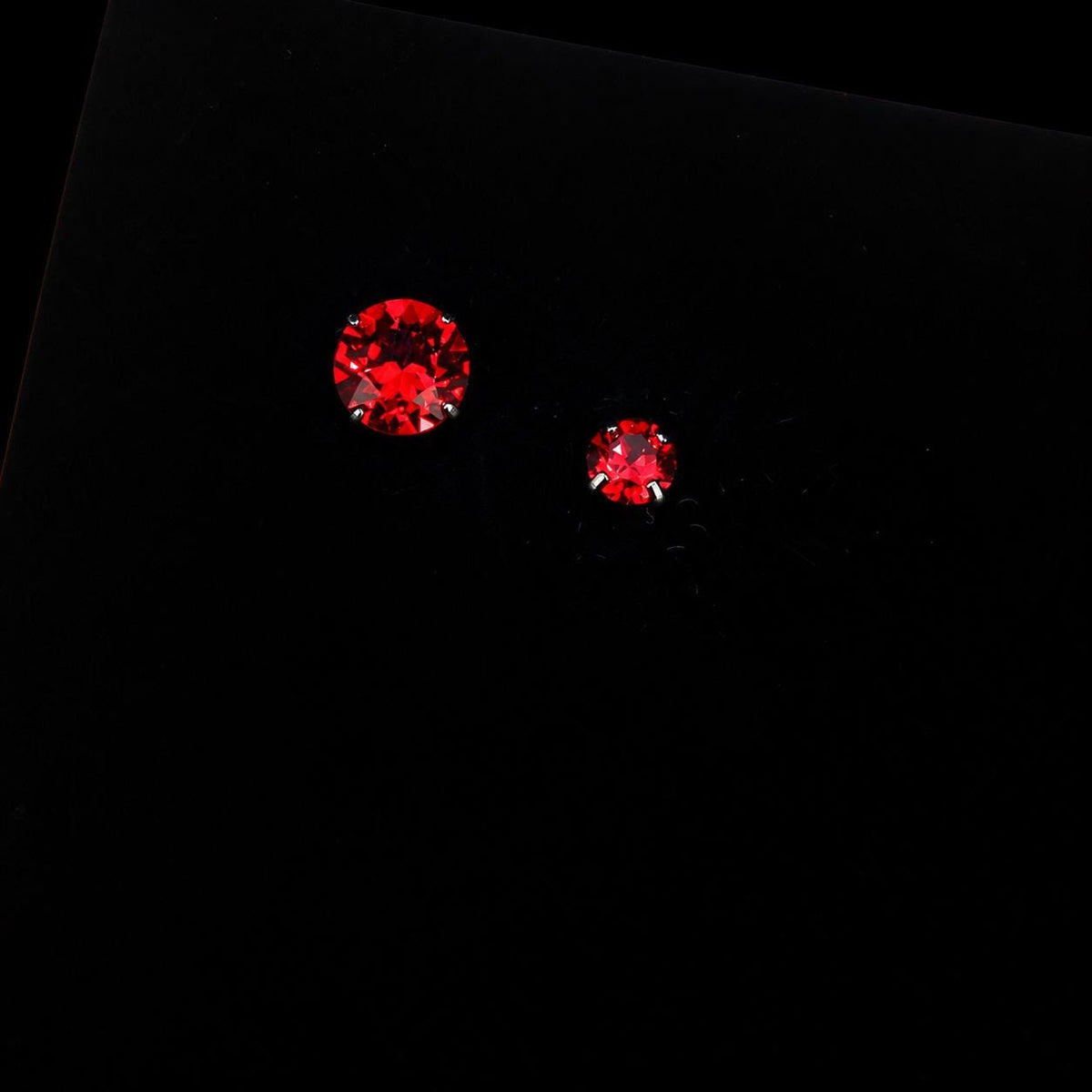 ETSY 4553754524 | IMAGE 5 | Red Moissanite Flat Back Stud