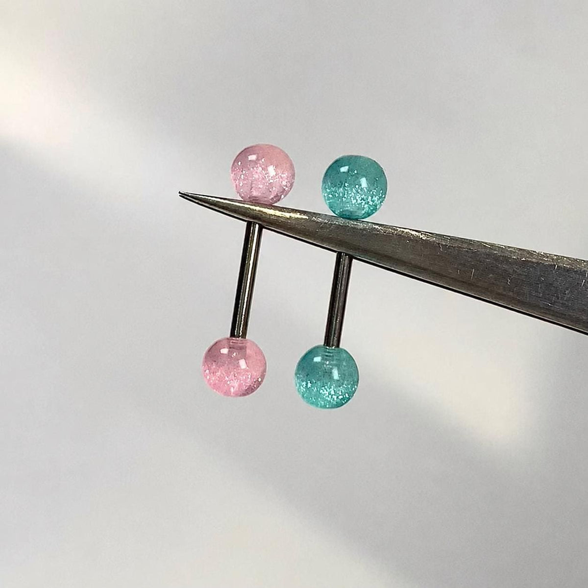 Stardust Glitter Titanium Barbell detail 5