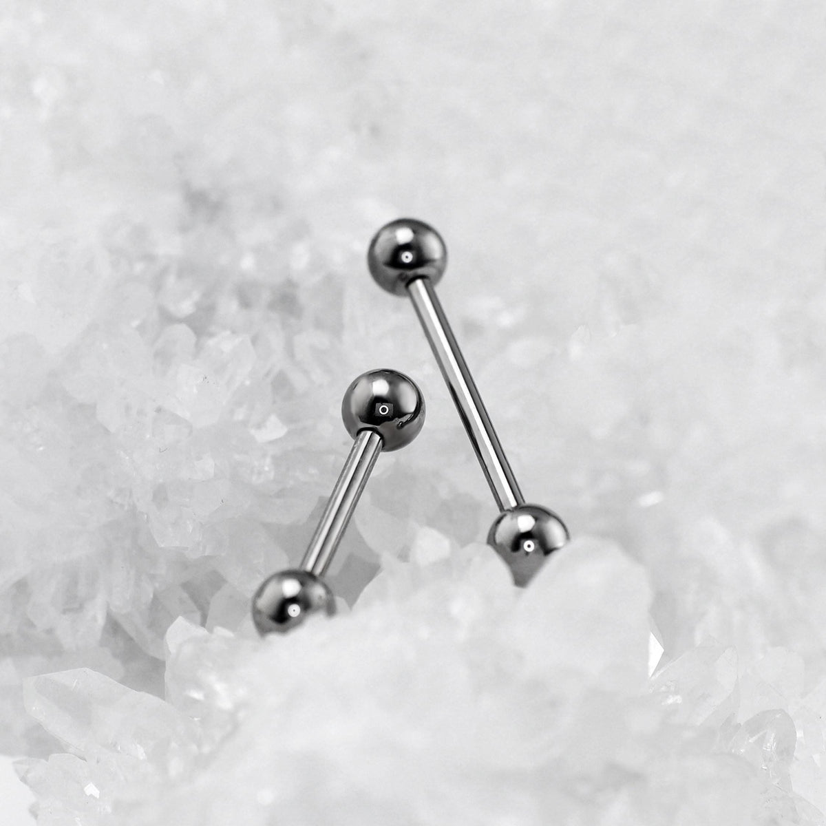 Essential Titanium Barbell detail 4
