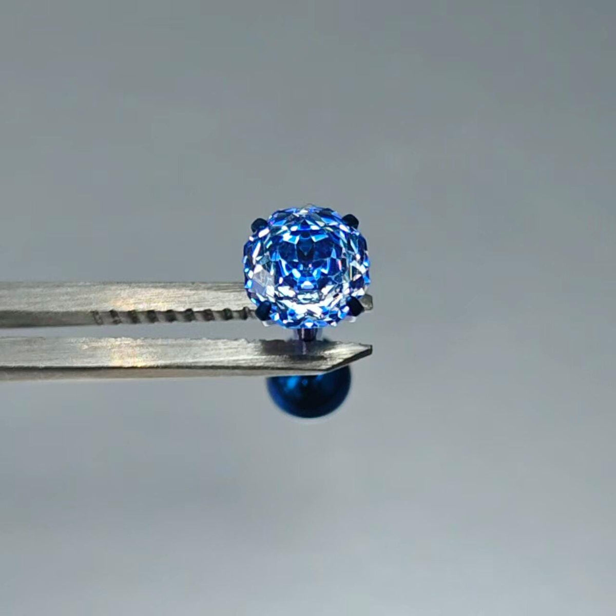 ETSY 4566480218 | IMAGE 6 | Rose Cut CZ Titanium Barbell
