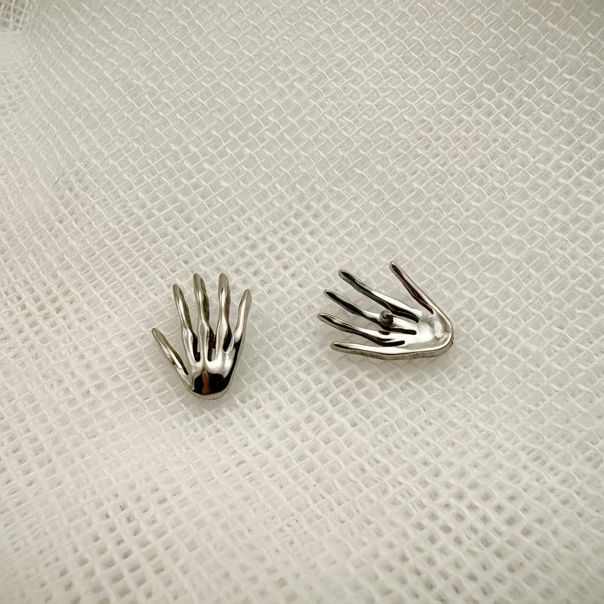 Skeleton Hand F136 Titanium flat-back jewelry image 05